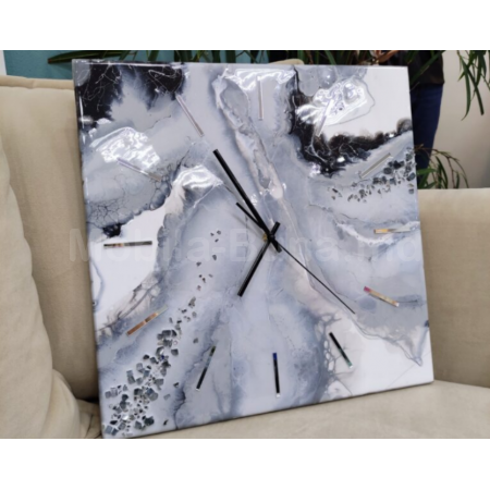 Часы из эпоксидной смолы А-10